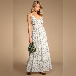 White floral maxi dress from Lulu’s. Worn once.